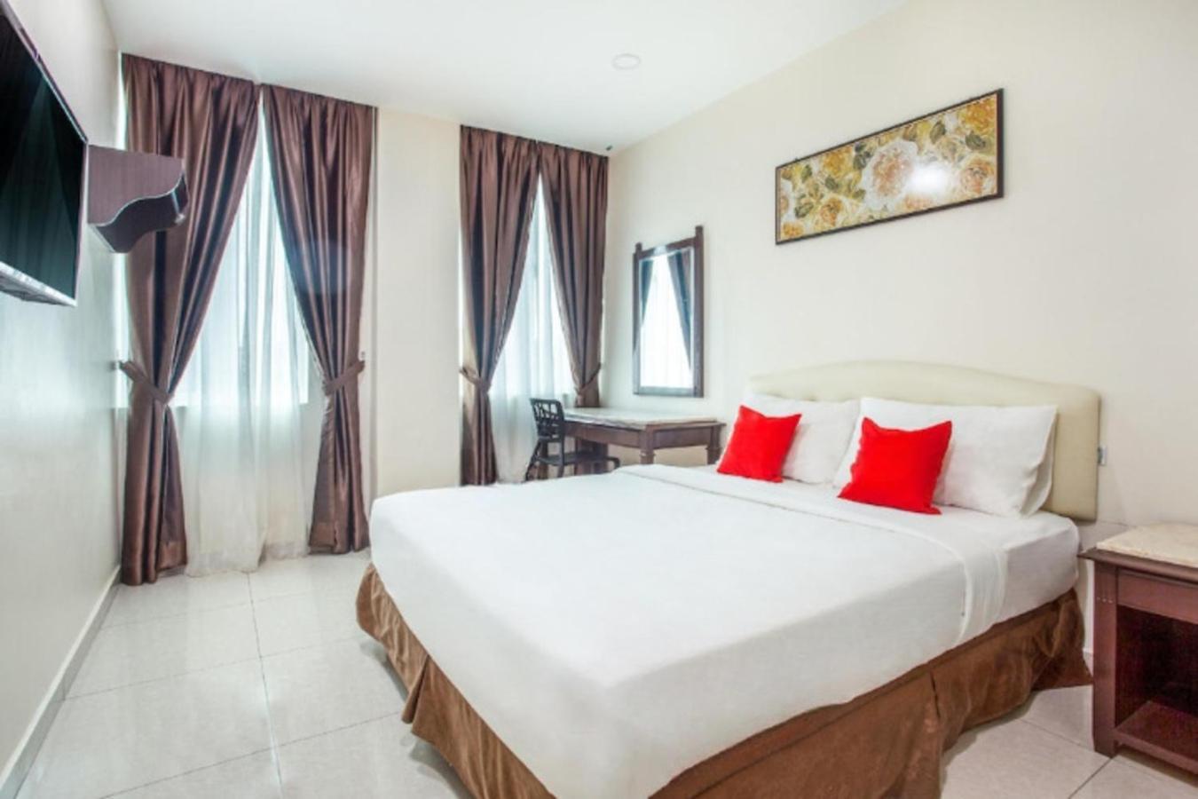 Sam Hotel Sitiawan Extérieur photo