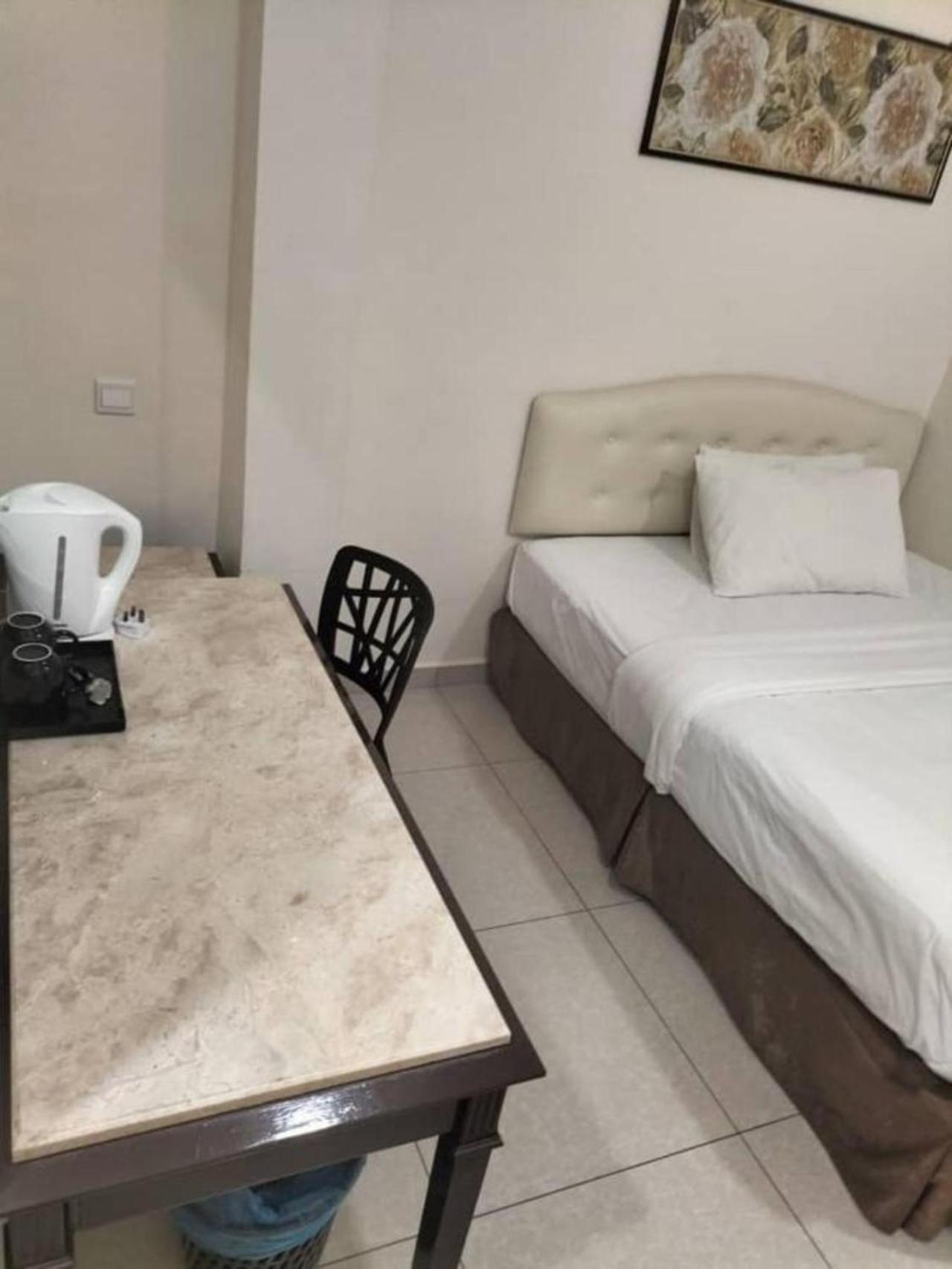 Sam Hotel Sitiawan Extérieur photo