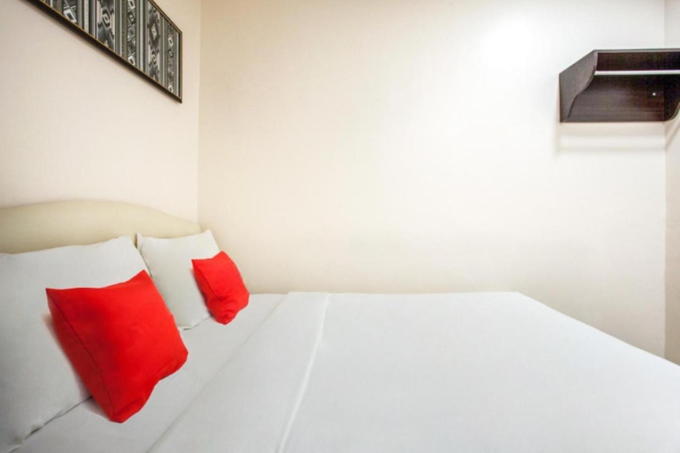 Sam Hotel Sitiawan Extérieur photo