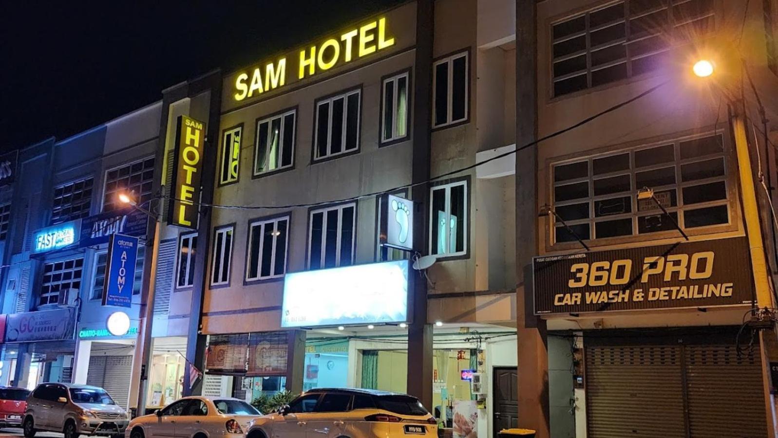 Sam Hotel Sitiawan Extérieur photo